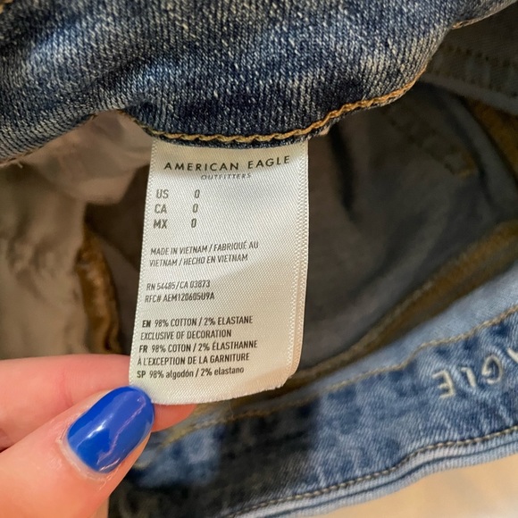 American Eagle Super Stretch Jean Shorts Size 0 - Picture 5 of 6